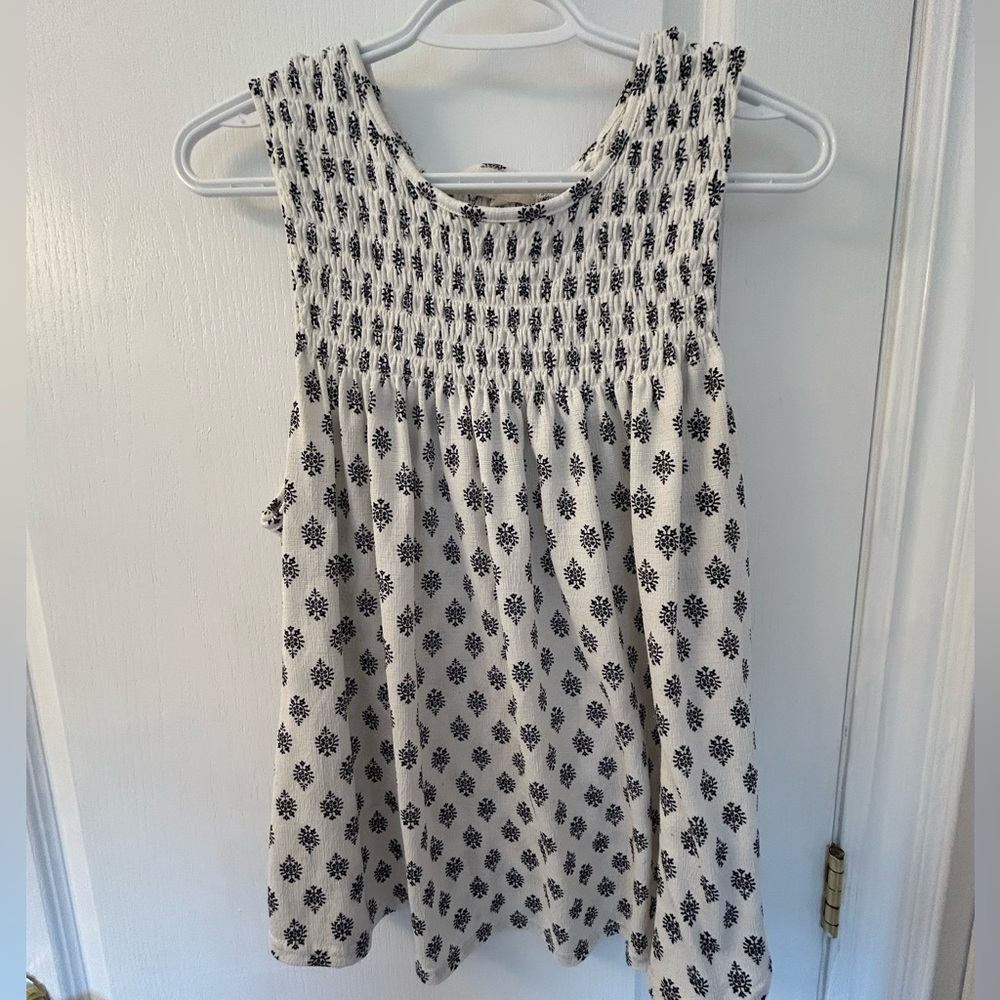 MELLODAY Black and White Ruffled Tiered Tank Top